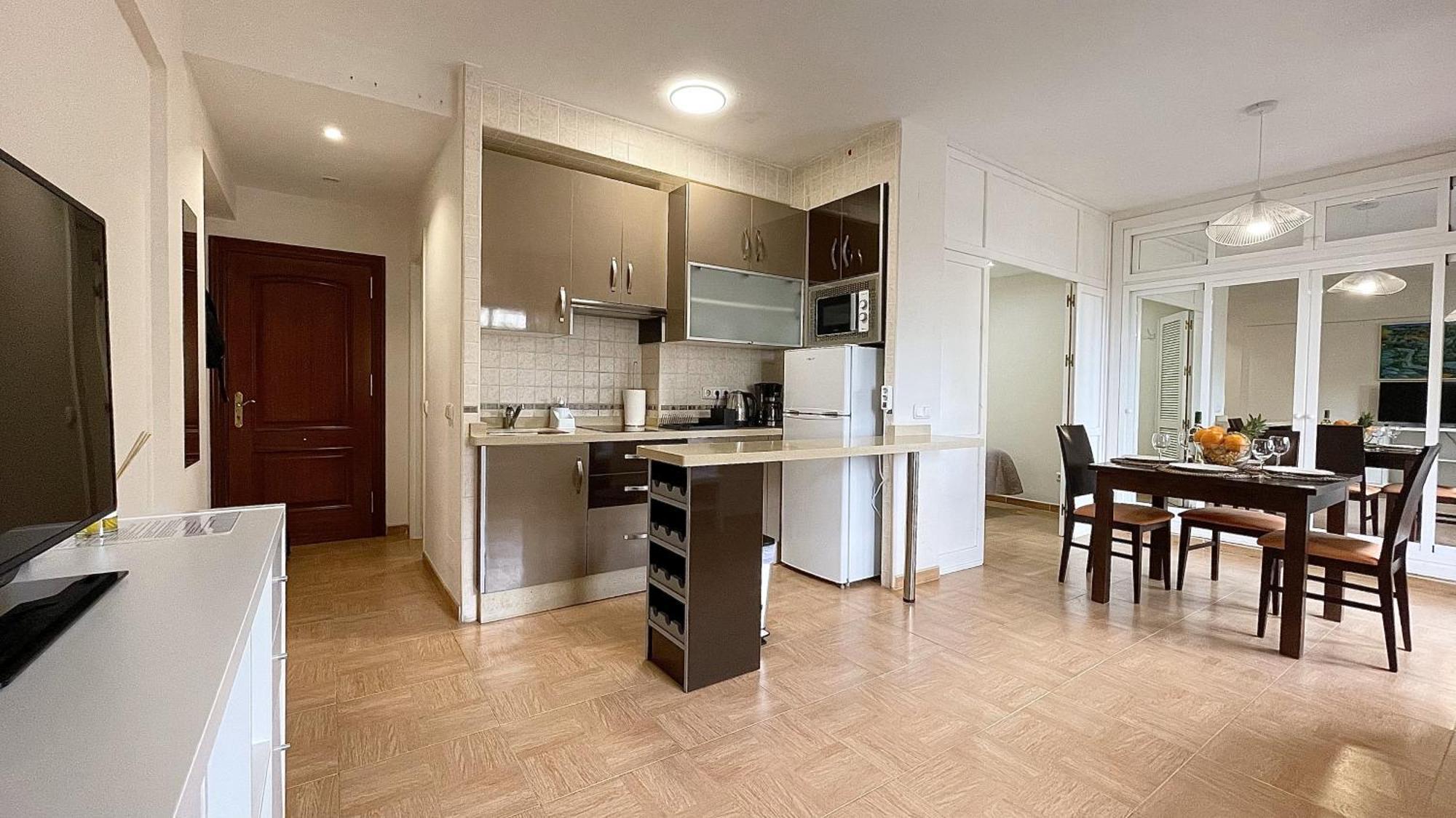 Beachfront 1Br Apartment In Center Of Marbella! מראה חיצוני תמונה